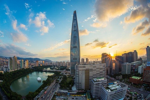 Top 10 Tallest Buildings In The World LOTTE WORLD TOWER, SEOUL, SOUTH KOREA
